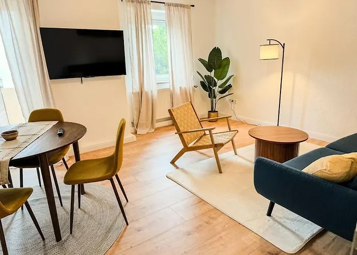 City-Apartment - Private Parking